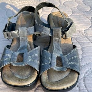 Women’s Gray Figura sandal